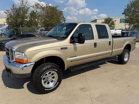 Used 2000 Ford F350 Lariat image 7