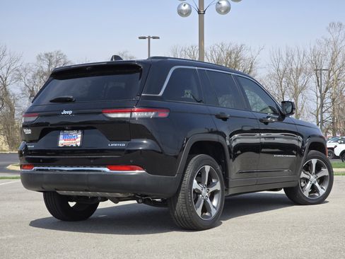 Certified 2023 Jeep Grand Cherokee Limited w/ Luxury Tech Group II image 20