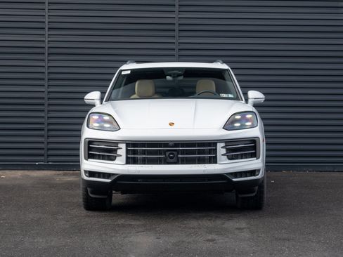 New 2026 Porsche Cayenne image 11