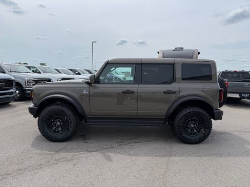 New 2026 Ford Bronco Outer Banks AWD/4WD image 39