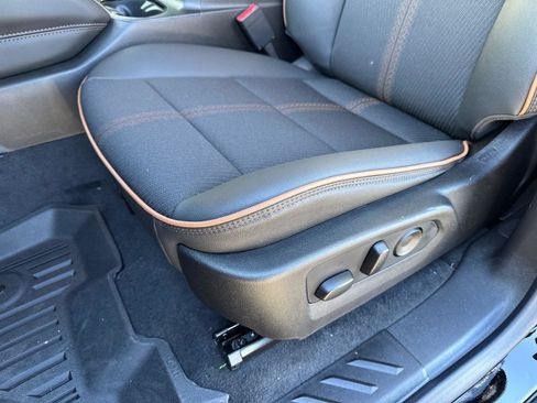 New 2026 GMC Canyon AT4 image 15