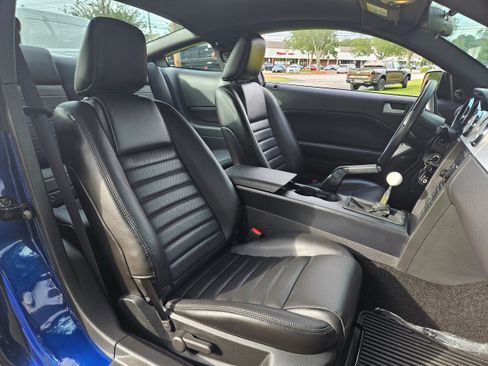 Used 2006 Ford Mustang GT Premium RWD image 19