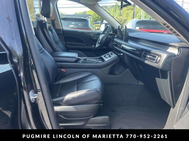 Used 2020 Lincoln Aviator AWD w/ Class IV Trailer Tow Package image 16