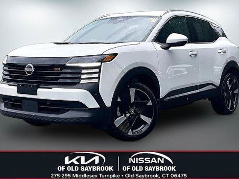 Certified 2025 Nissan Kicks SR AWD/4WD image 1