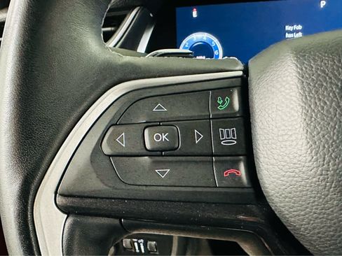 Used 2022 Jeep Grand Cherokee L Altitude image 15