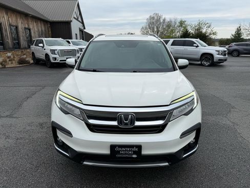 Used 2019 Honda Pilot Touring image 10
