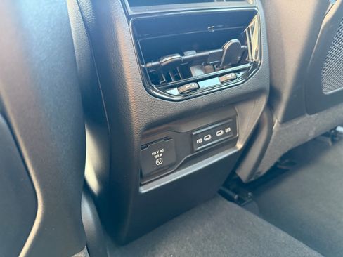 New 2026 Jeep Grand Cherokee Altitude AWD/4WD image 4