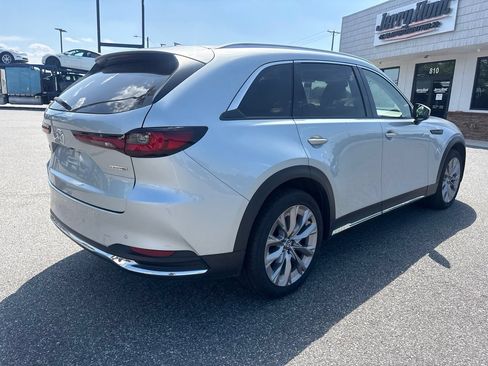 Used 2024 MAZDA CX-90 3.3 Turbo w/ Premium Package AWD/4WD image 9