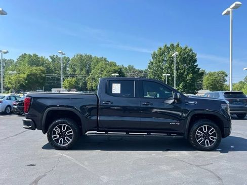 Used 2026 GMC Sierra 1500 AT4 w/ AT4 Preferred Package AWD/4WD image 5