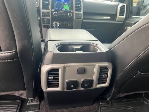 Used 2020 Ford F150 Lariat AWD/4WD image 17