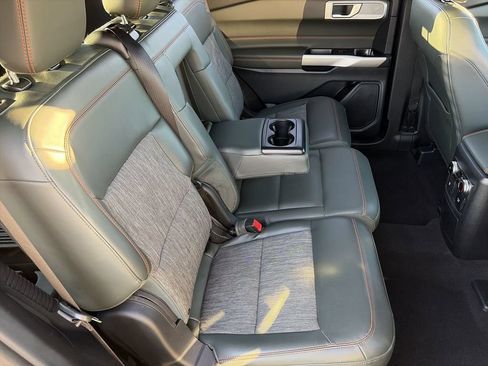 Used 2023 Ford Explorer Timberline w/ Timberline Technology Package AWD/4WD image 30