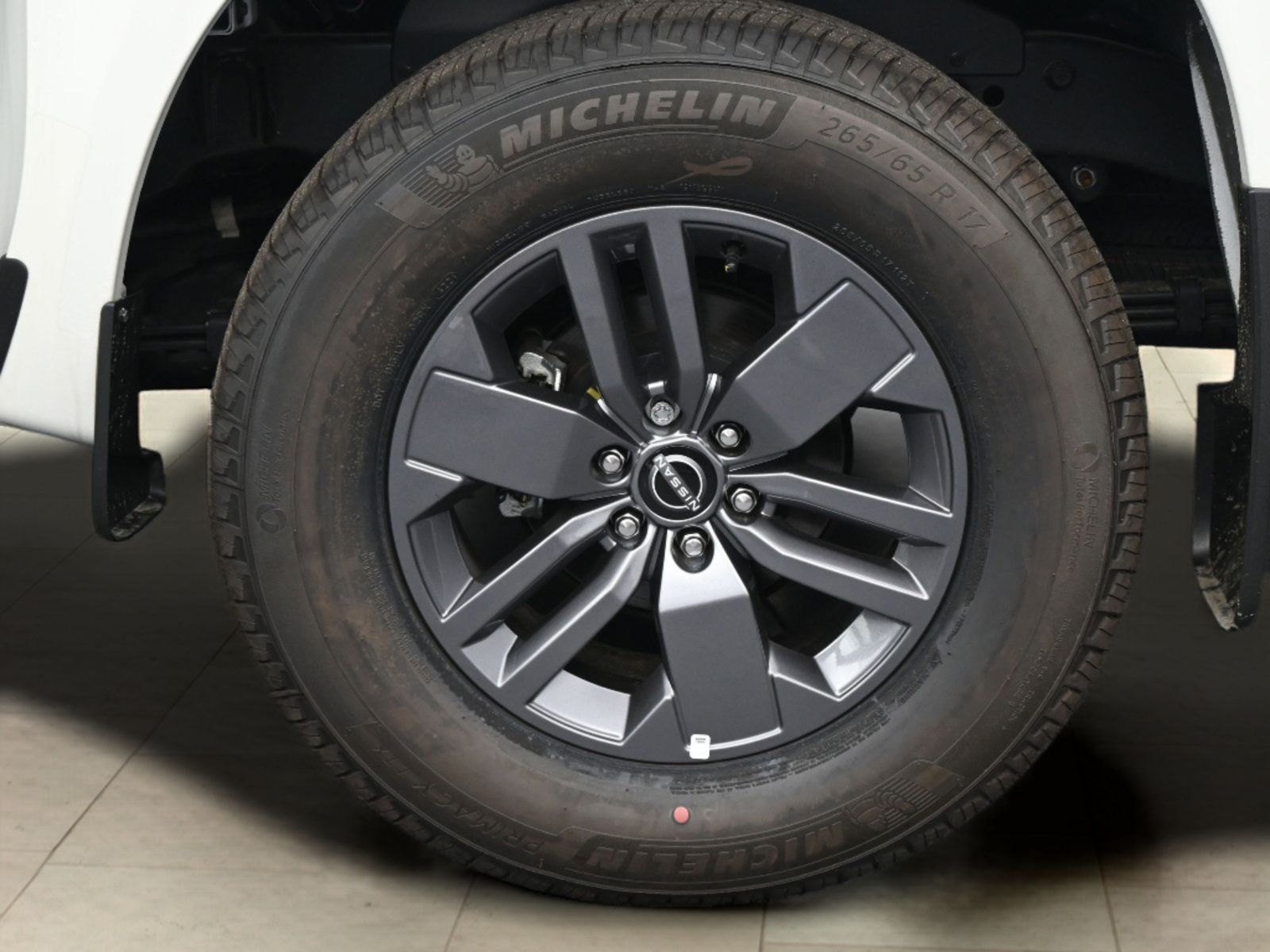 Certified 2025 Nissan Frontier SV w/ SV Convenience Package RWD image 20