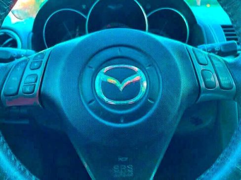 Used 2007 MAZDA MAZDA3 s Touring image 16