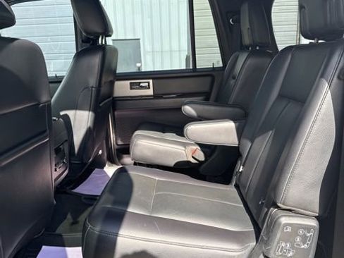 Used 2017 Ford Expedition EL Limited w/ Equipment Group 301A image 16