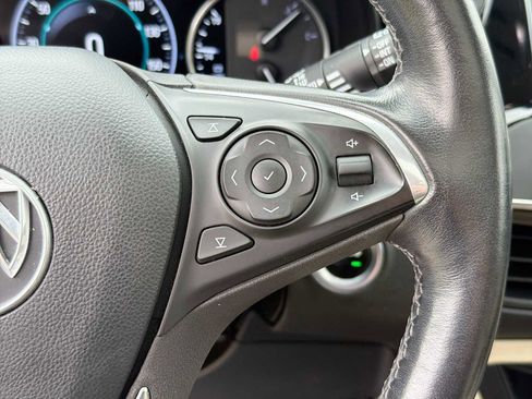 Used 2019 Buick Envision Premium AWD/4WD image 22