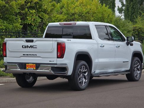 New 2026 GMC Sierra 1500 SLT w/ SLT Premium Package AWD/4WD image 4