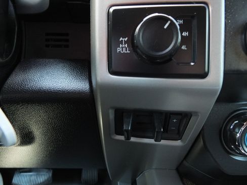 Used 2019 Ford F250 Lariat w/ Chrome Package AWD/4WD image 25