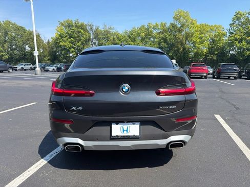 Used 2022 BMW X4 xDrive30i w/ Parking Assistance Package AWD/4WD image 4