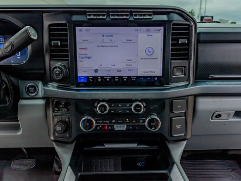 Used 2024 Ford F250 Limited w/ FX4 Off-Road Package image 25