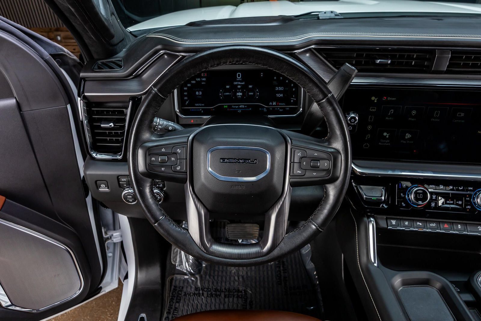Used 2024 GMC Sierra 2500 Denali Ultimate AWD/4WD image 19