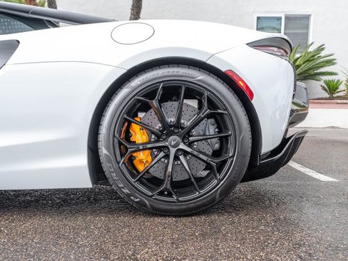 New 2026 McLaren Artura image 26