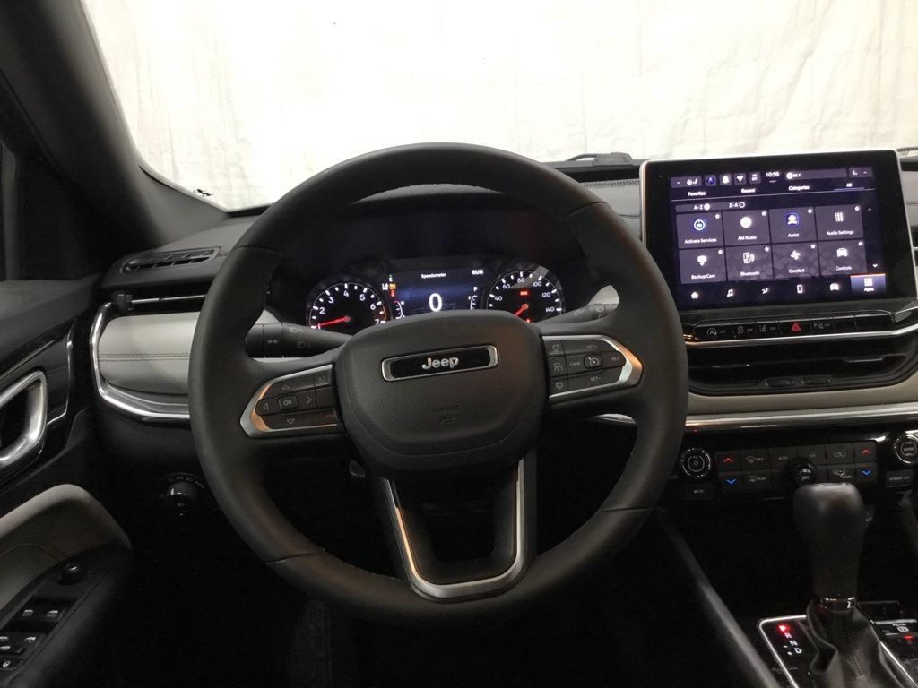 Used 2024 Jeep Compass Limited AWD/4WD image 30