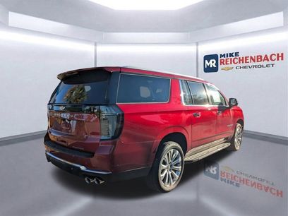 New 2025 Chevrolet Suburban Premier