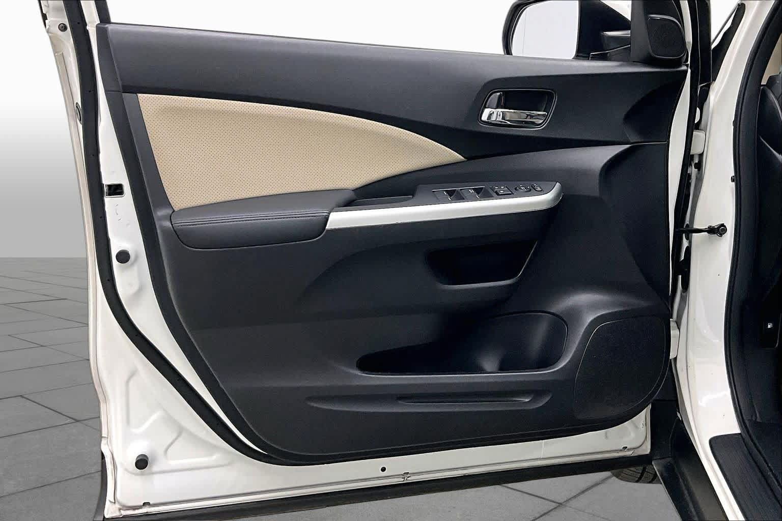 Used 2015 Honda CR-V EX-L image 24