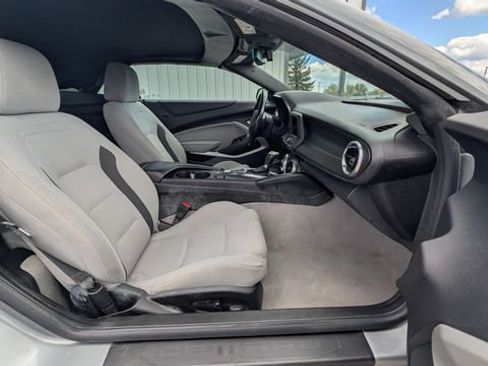 Used 2023 Chevrolet Camaro LT RWD image 35