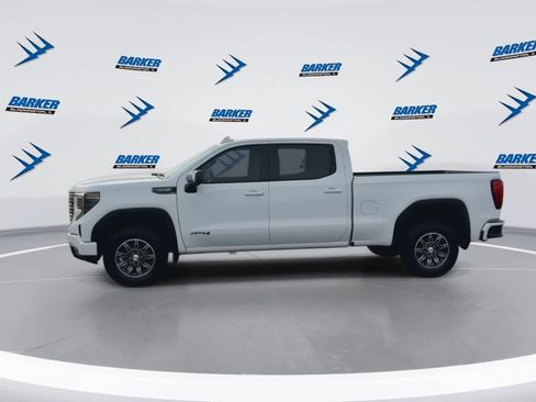 Used 2024 GMC Sierra 1500 AT4 image 5