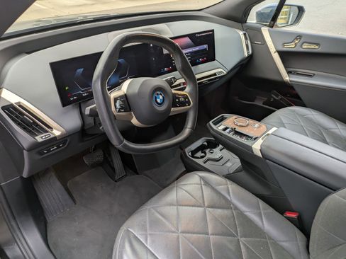 Used 2022 BMW iX xDrive50 w/ Premium Package image 14