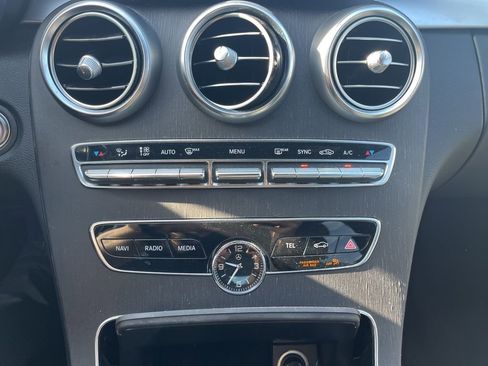 Used 2020 Mercedes-Benz C 300 Sedan image 26