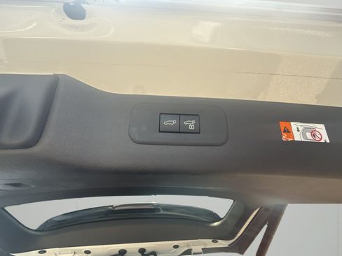Used 2025 Lexus TX 350 AWD w/ Technology Package image 35