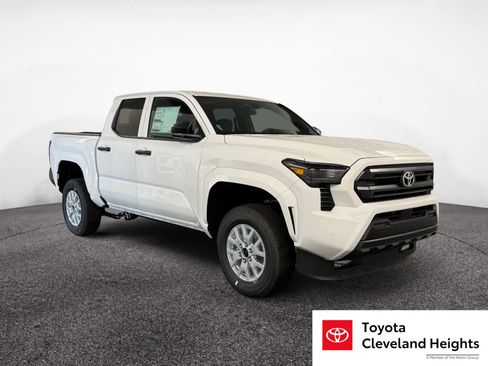 Used 2025 Toyota Tacoma SR w/ SR Upgrade Package AWD/4WD image 7