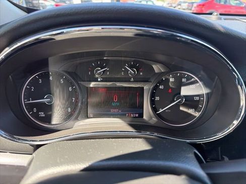 Used 2020 Buick Encore Preferred w/ Safety Package image 25