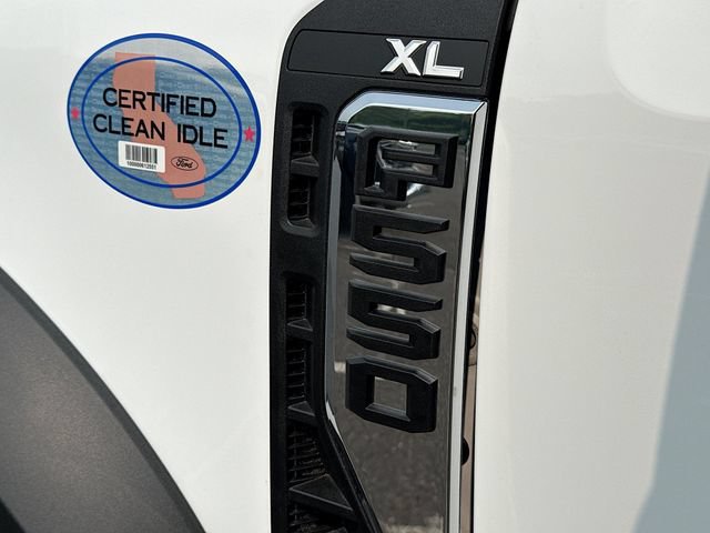 New 2026 Ford F550 4x4 Crew Cab image 22