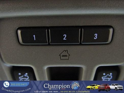 Used 2021 GMC Sierra 1500 Denali w/ Denali Ultimate Package AWD/4WD image 54
