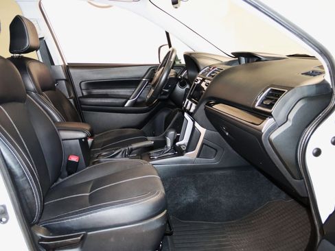 Used 2018 Subaru Forester 2.5i Touring w/ Popular Package #3B AWD/4WD image 56