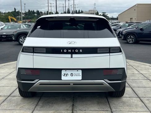 Certified 2024 Hyundai Ioniq 5 SEL RWD image 6