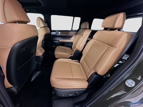 New 2026 Hyundai Santa Fe Limited FWD image 17