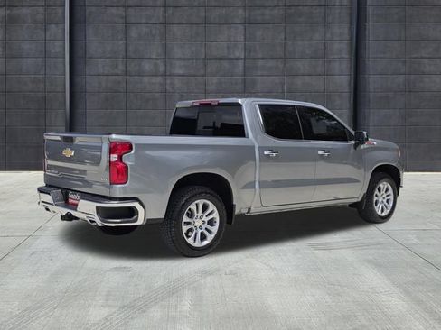 Used 2026 Chevrolet Silverado 1500 LTZ AWD/4WD image 7