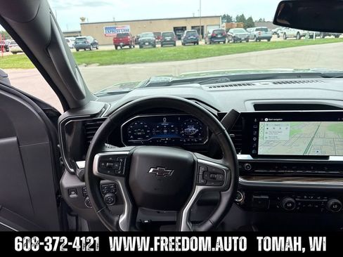 Used 2025 Chevrolet Silverado 2500 LT w/ Trail Boss Package AWD/4WD image 13