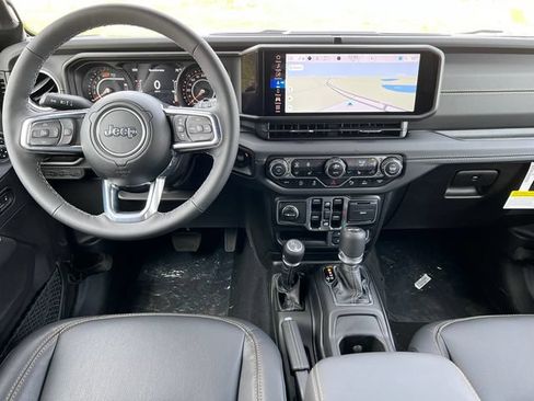 New 2025 Jeep Wrangler Unlimited Sahara AWD/4WD image 3