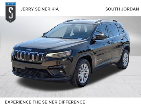 Used 2019 Jeep Cherokee Latitude w/ Popular Appearance Group FWD image 1