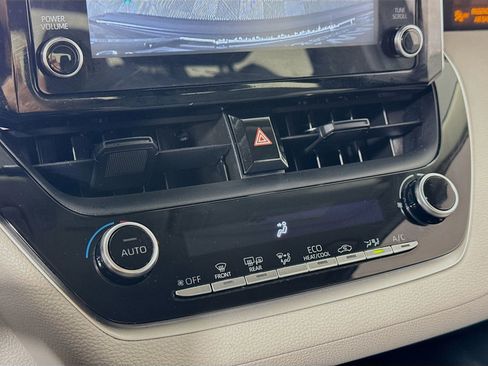 Certified 2020 Toyota Corolla LE w/ Carpet Mat Package (TMS) image 13