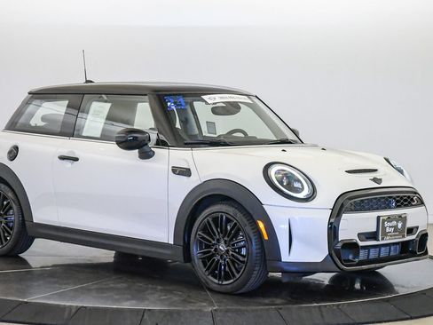 Certified 2024 MINI Cooper S FWD image 6