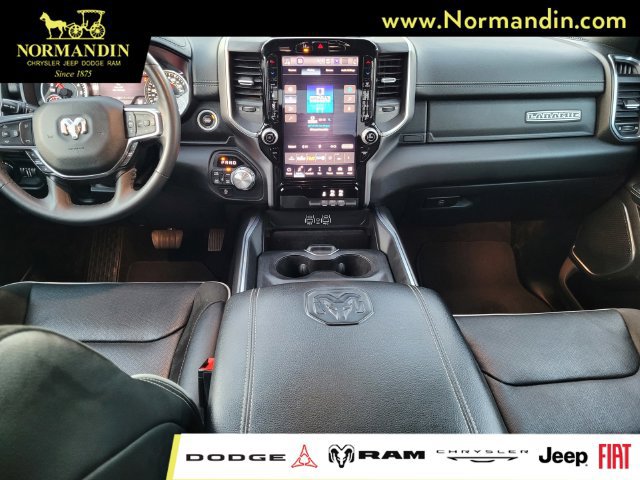 Used 2025 RAM 1500 Laramie AWD/4WD image 6