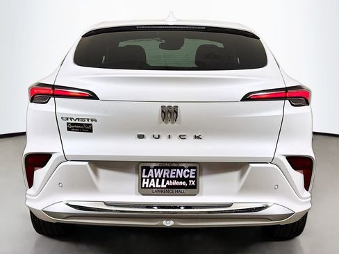 New 2026 Buick Envista Avenir FWD image 4