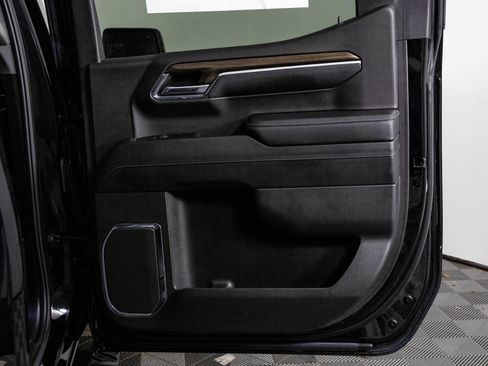 Used 2024 Chevrolet Silverado 1500 RST w/ Redline Edition image 37