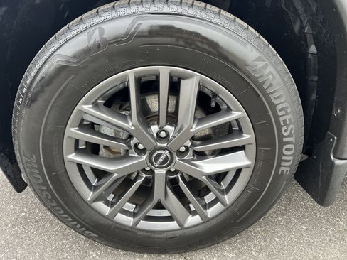 Certified 2023 Nissan Rogue S image 10